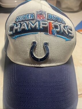 NFL Super Bowl Champions Indianapolis Colts Embroidered Cap - White & Navy